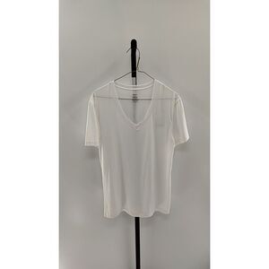 Quince White V-Neck Short Sleeve Top